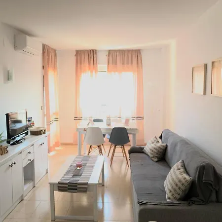 Apartamento R09 Edificio Ronda Iv *
